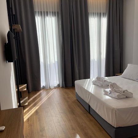 Dia Mare Deluxe Aparthotel Vlore Exterior photo