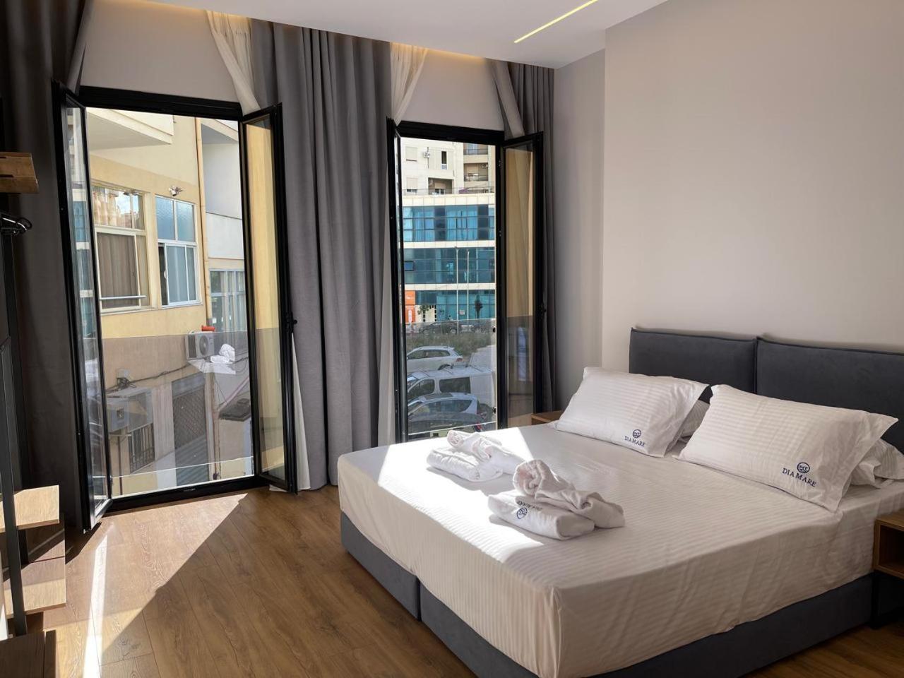 Dia Mare Deluxe Aparthotel Vlore Exterior photo
