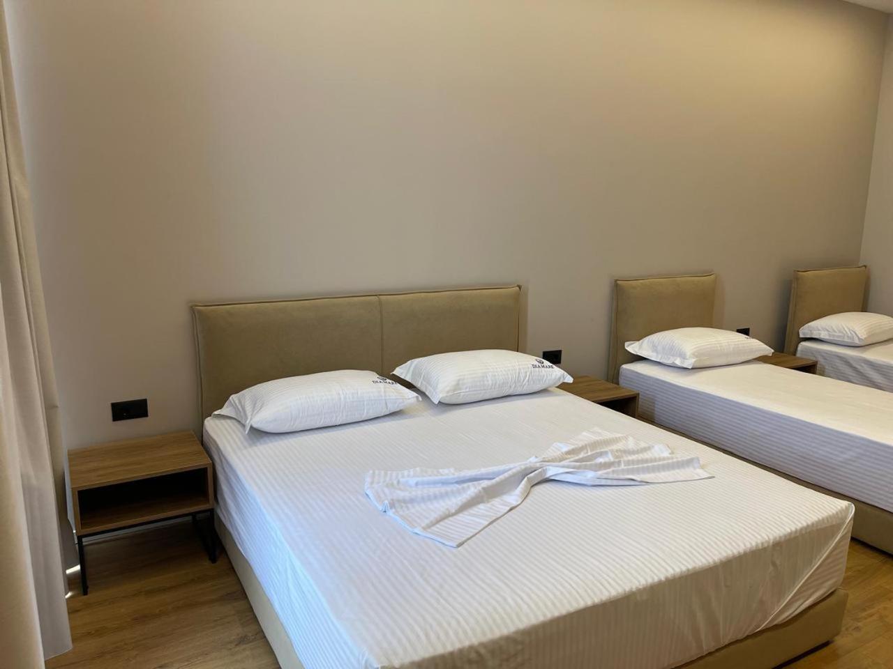 Dia Mare Deluxe Aparthotel Vlore Exterior photo